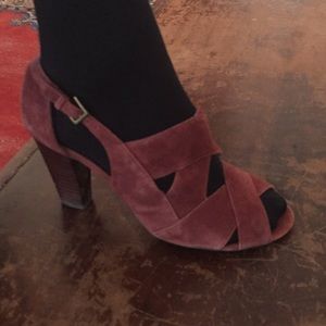 Farylrobin Suede Heels